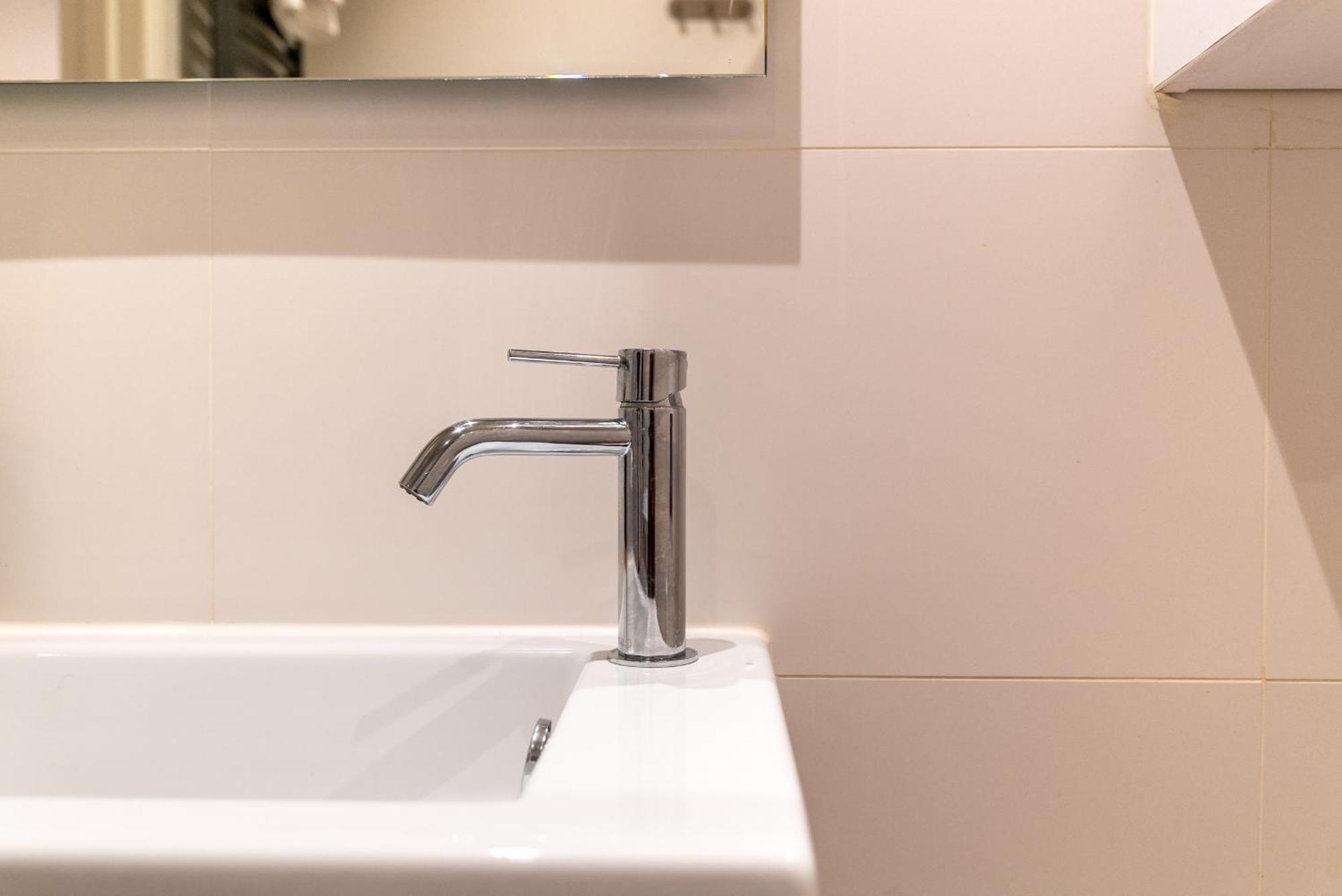 Stylish Studio In The Heart Of Breda City Center Luaran gambar